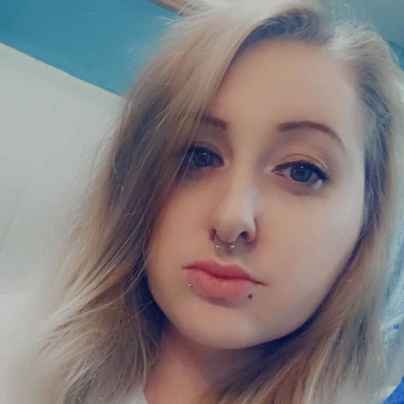 Meet the Posher Other - Meet your Posher, Gina